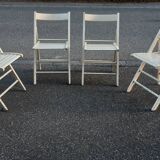 Set of 4 vintage folding chairs.