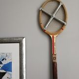 Donnay tennis racket and tensioner