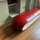 Banc design rouge et blanc Christophe Pillet Serralunga