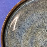 Assiette en faïence bleue
