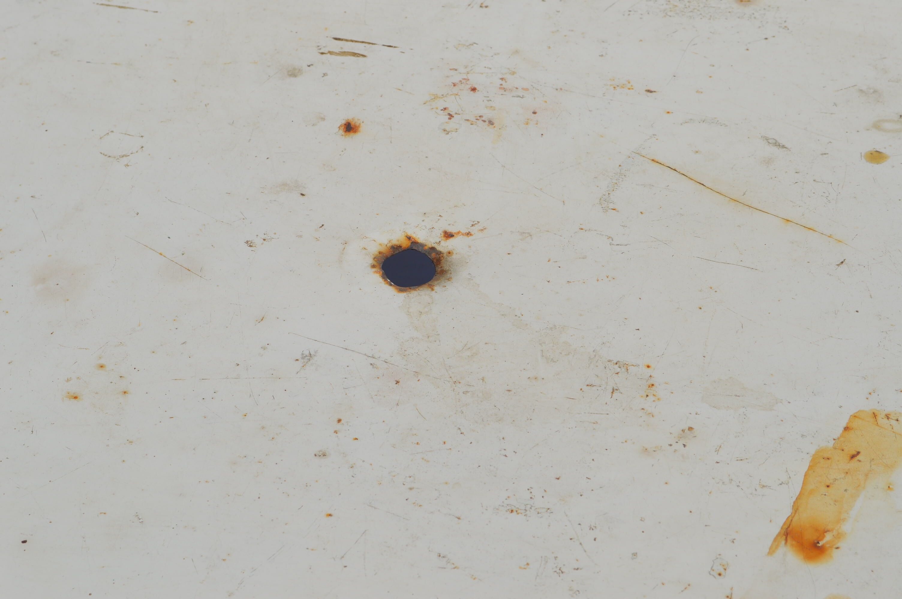 Table de jardin pliante en fer