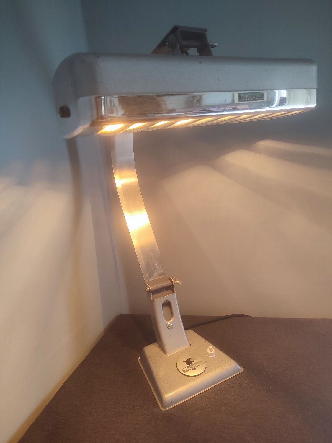 Thermor industrial style table lamp