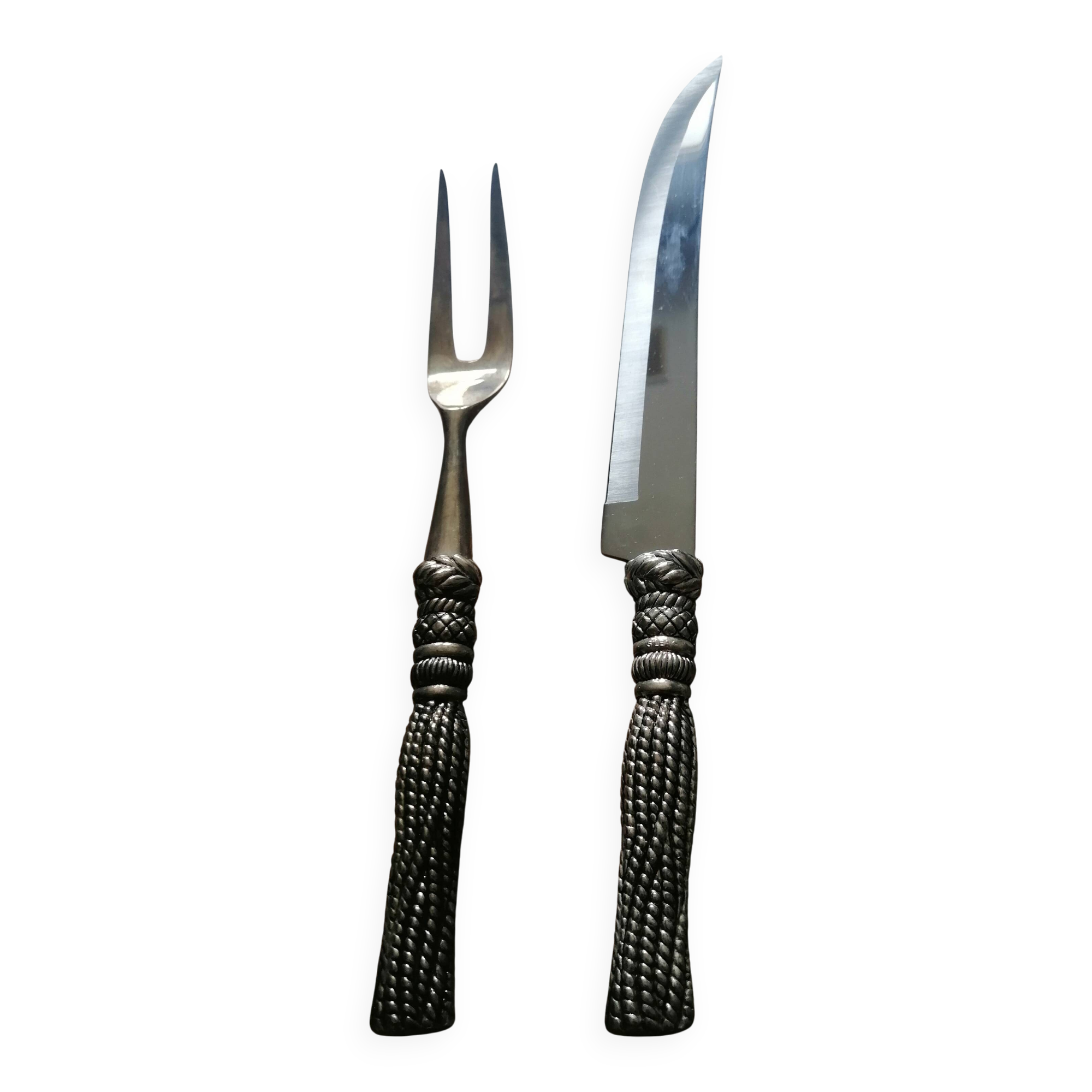 Service to cut silver-plated metal cartisane