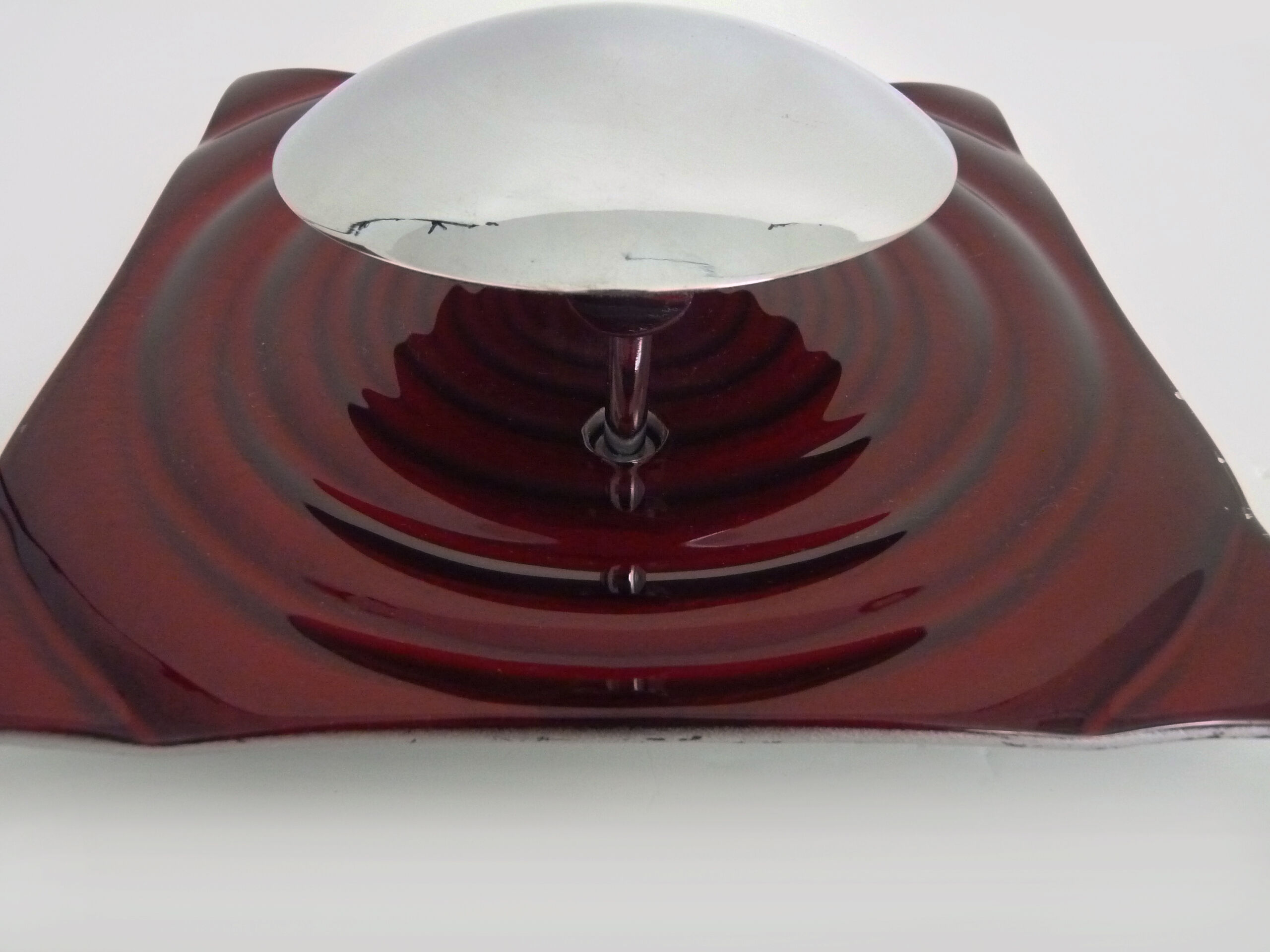 Paul Neuhaus wall lamp in red glass and chrome reflector