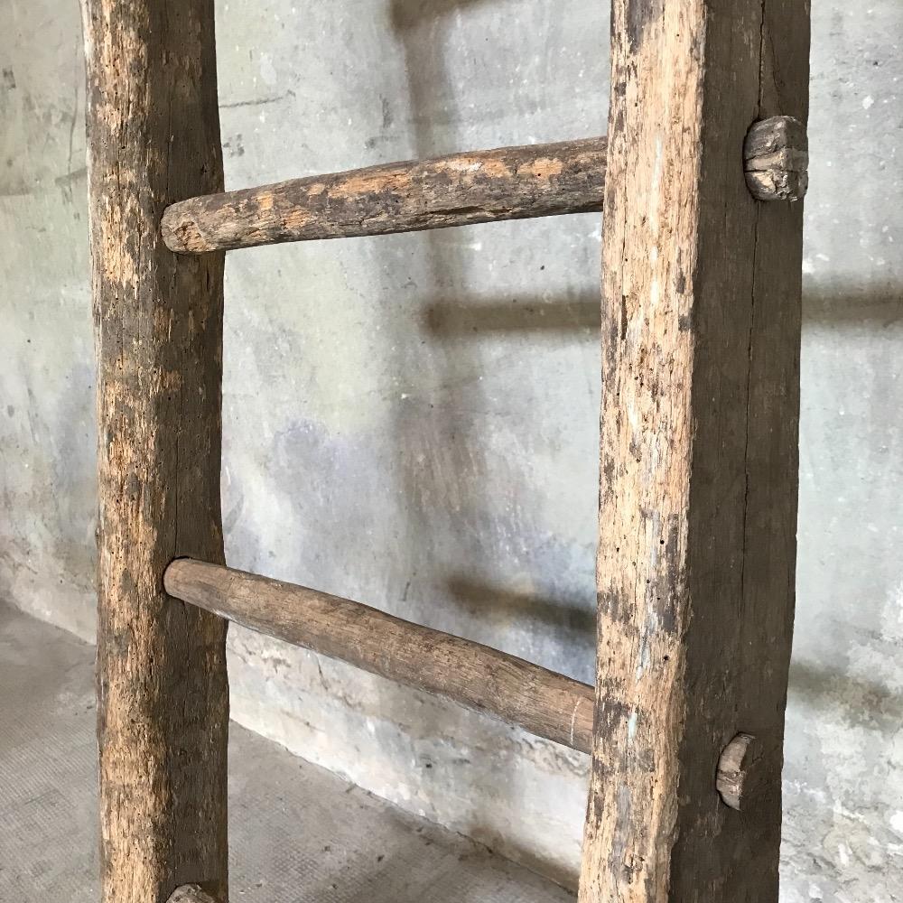 French primitive wooden scale of the 18th century