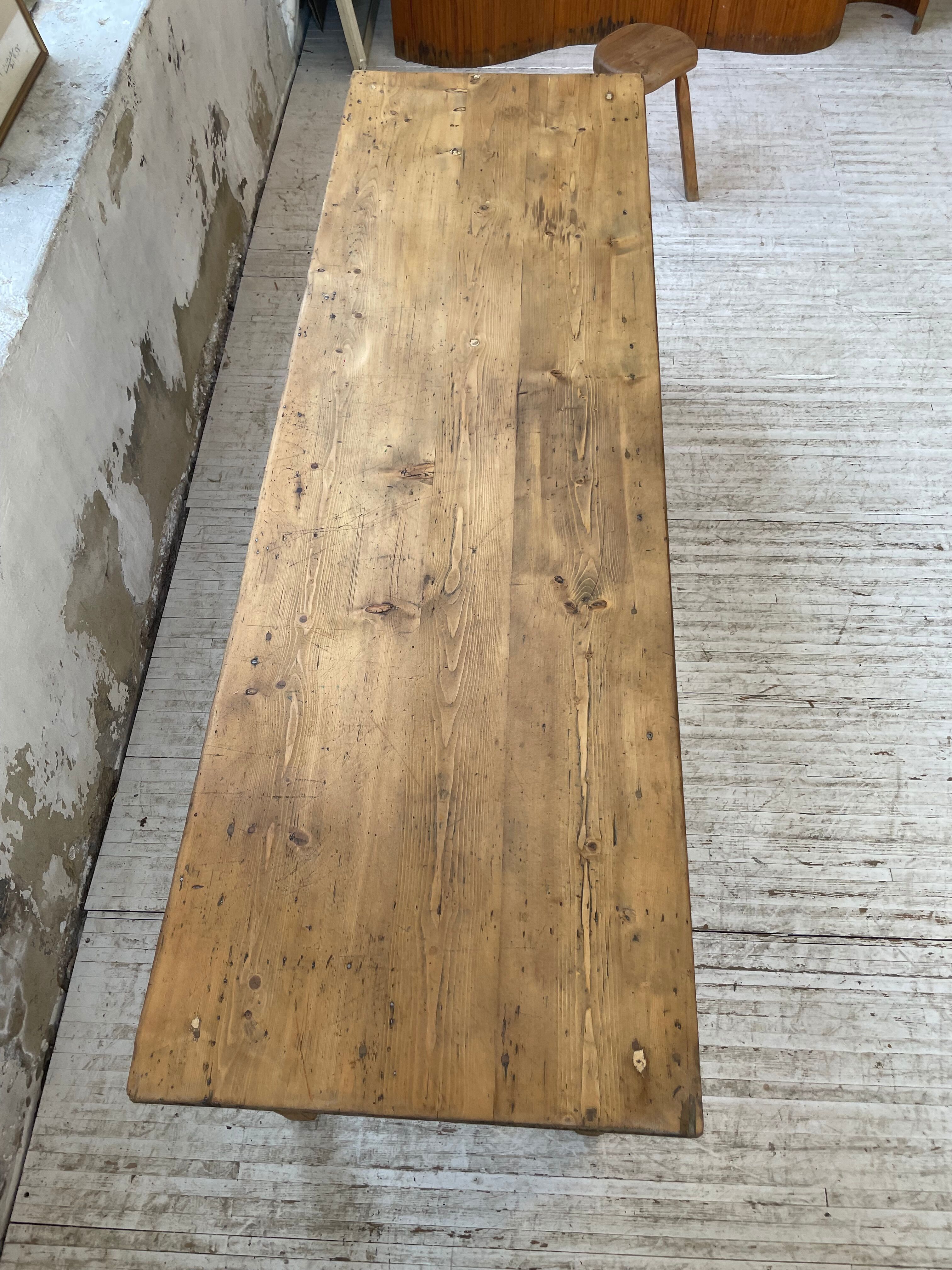 Farmhouse table pine multi-drawers