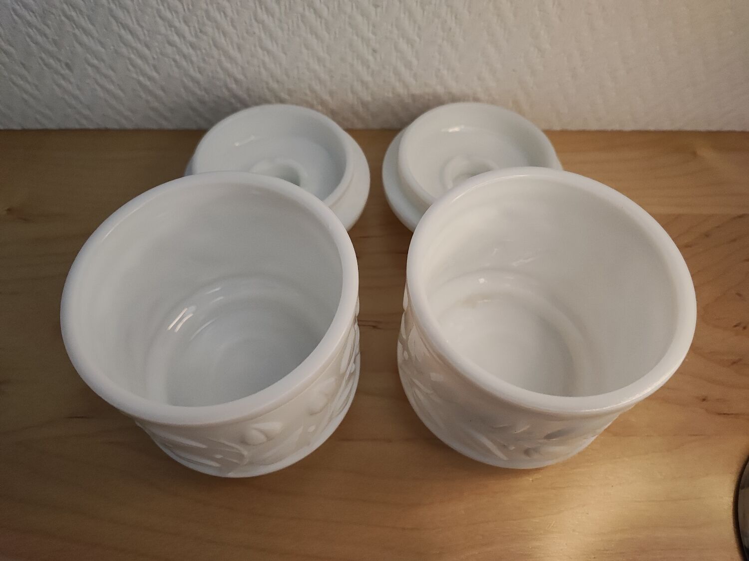 Pots en verre opale
