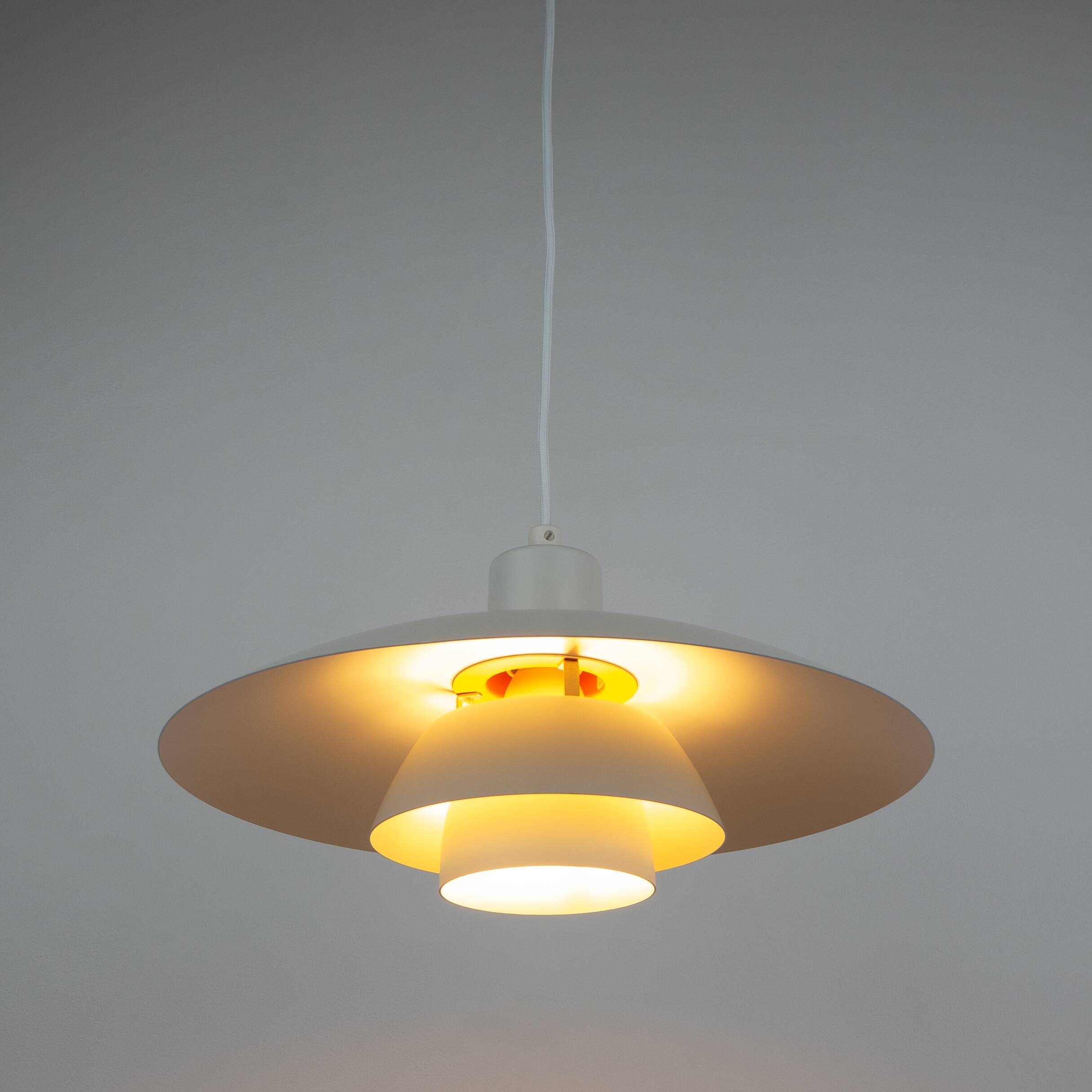 Lampe suspendue vintage danoise PH 4/3 par Poul Henningsen. Louis Poulsen, 1966