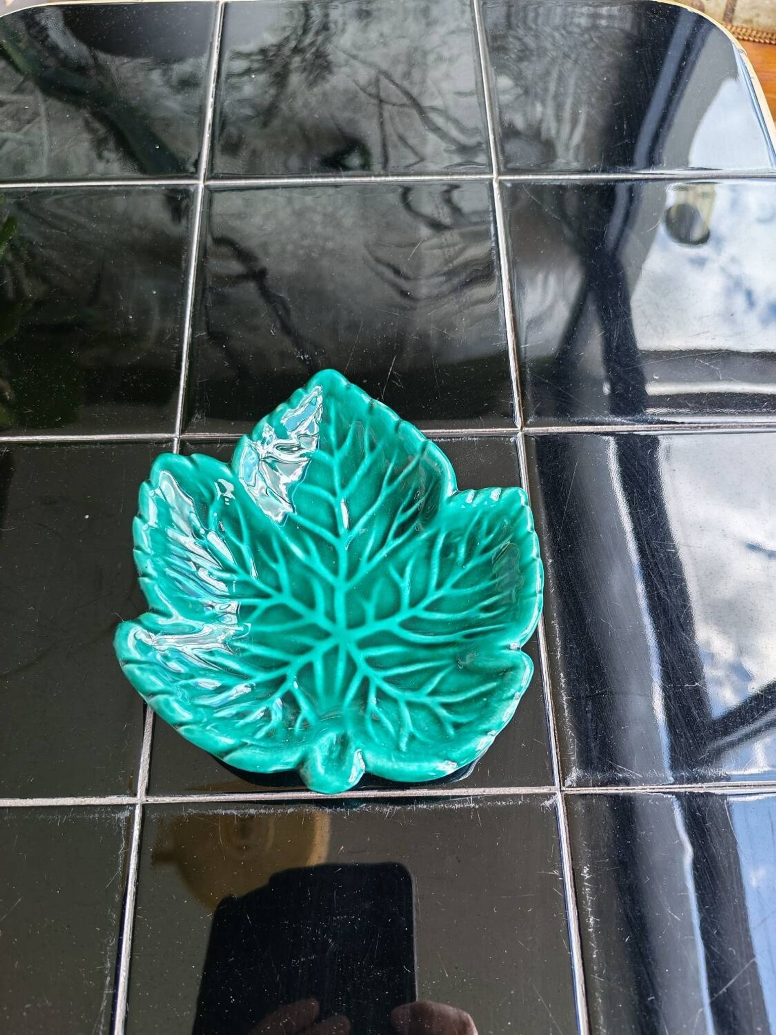 Cabbage leaf