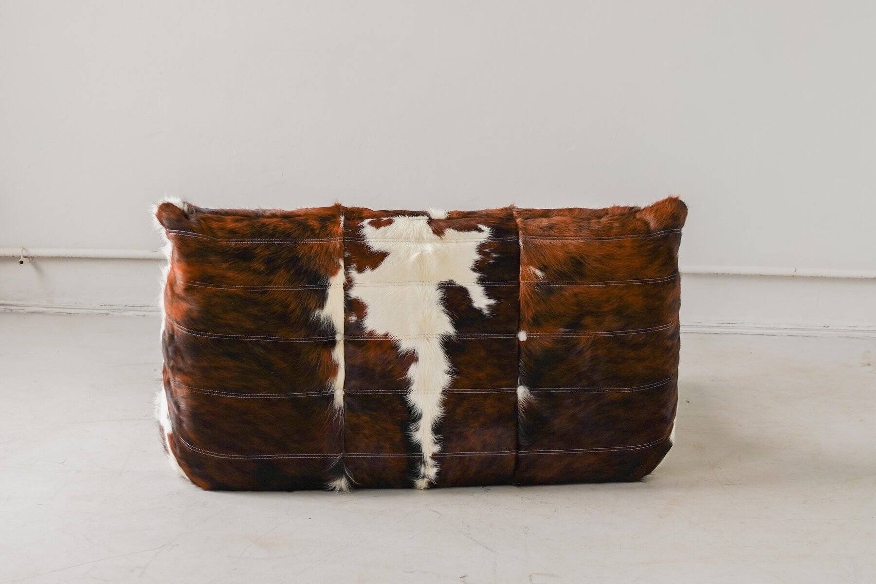 Togo 2-seater sofa in cow leather attributed to Michel Ducaroy for Ligne Roset