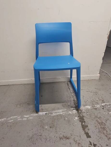 Stackable cafeteria chair Pacific Blue