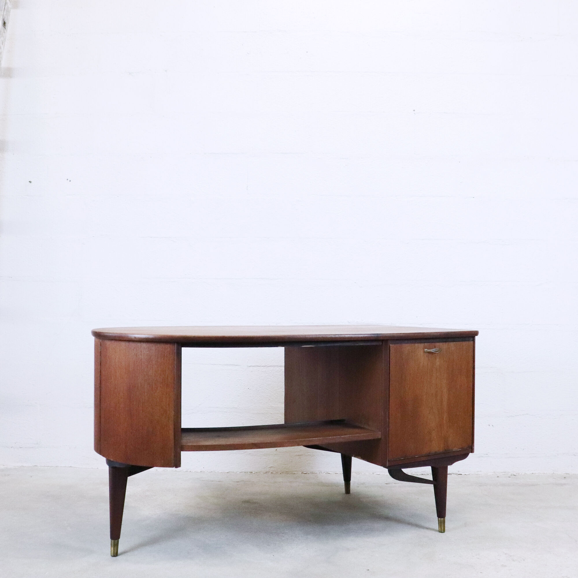 Pebble-shaped desk Sweden 1960