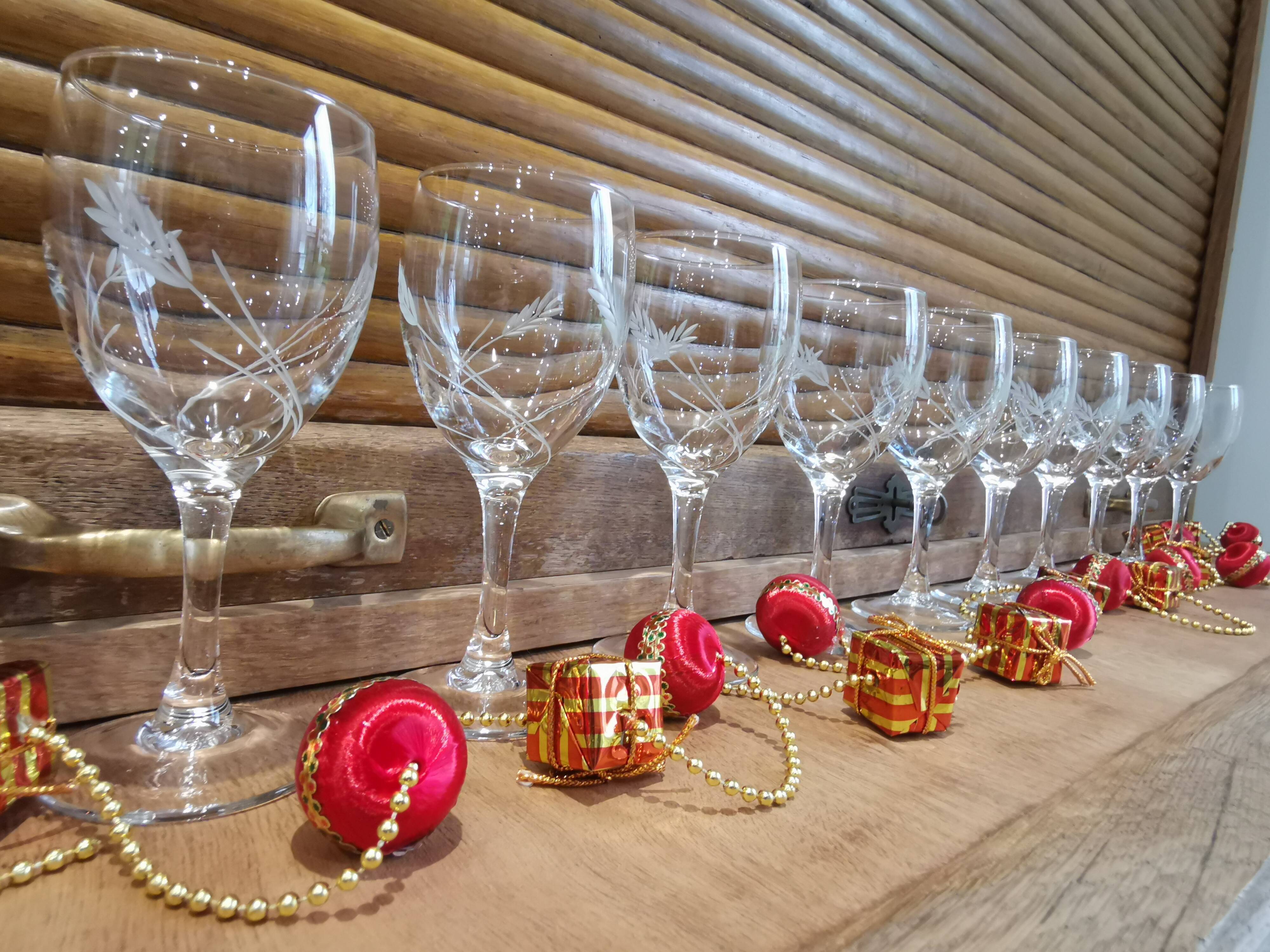 10 wine glasses Luminarc model "sheaf epi de blè"