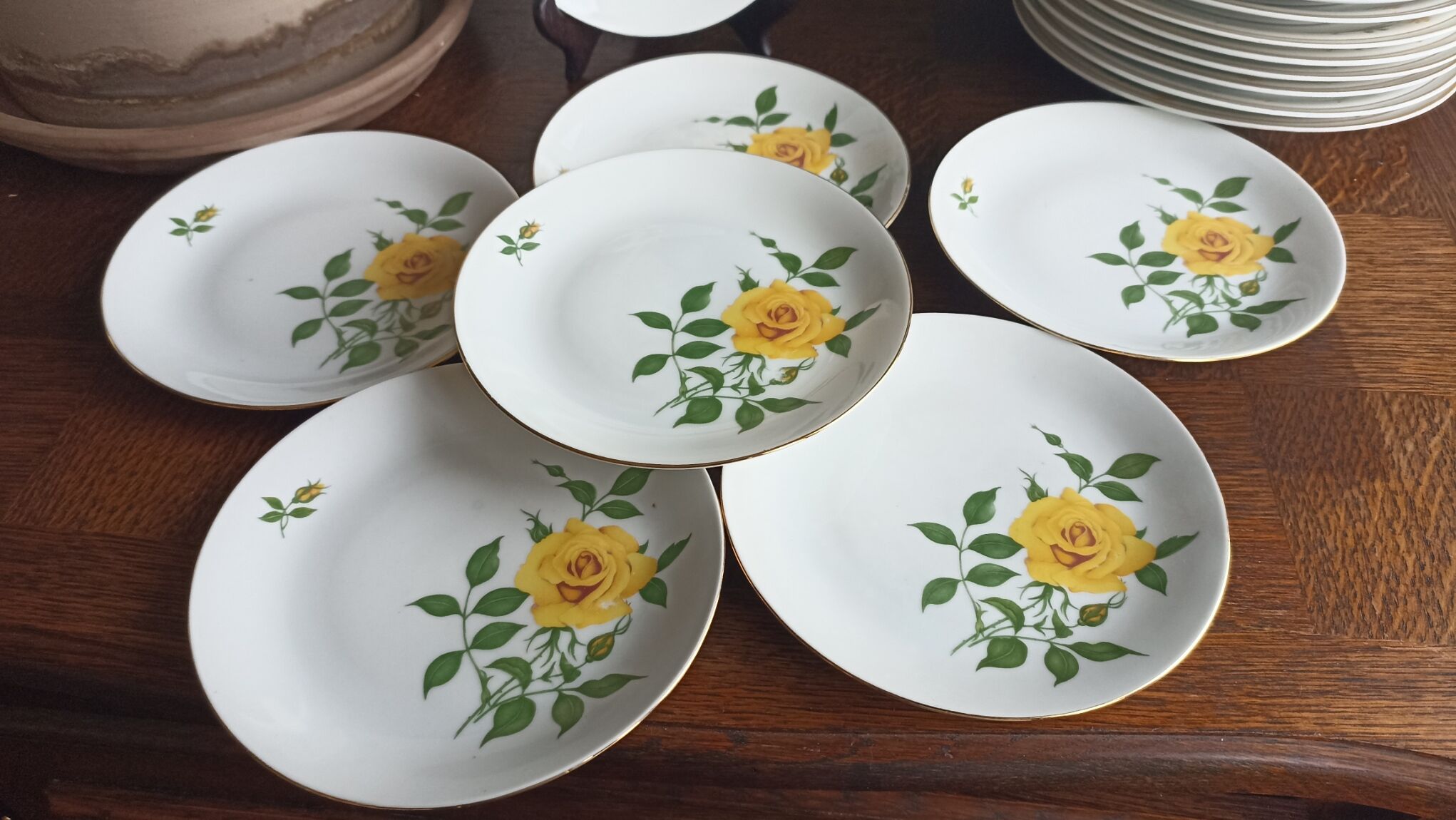 7 EPIAG Dallwitz dessert plates decorated with yellow roses
