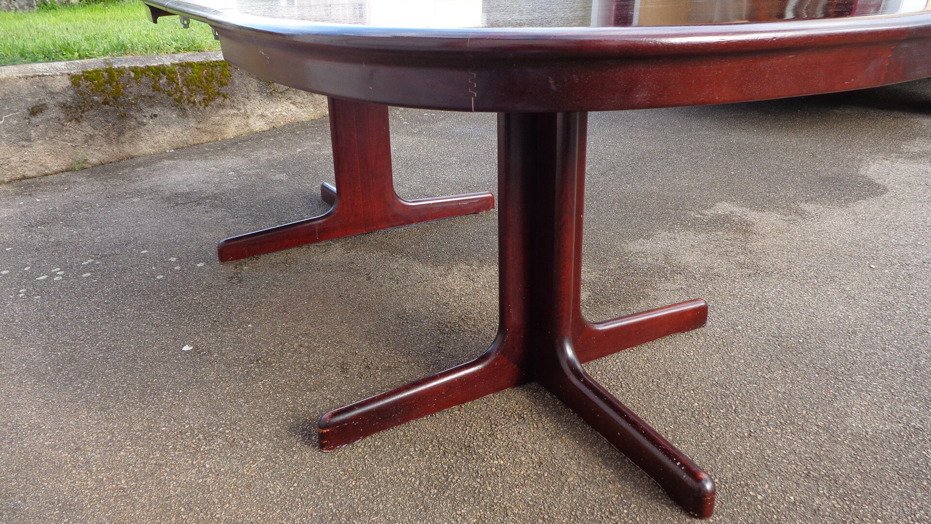 Table Lubke free form