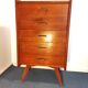 Commode vintage