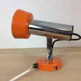 Apply orange spot and chrome 70's space age
