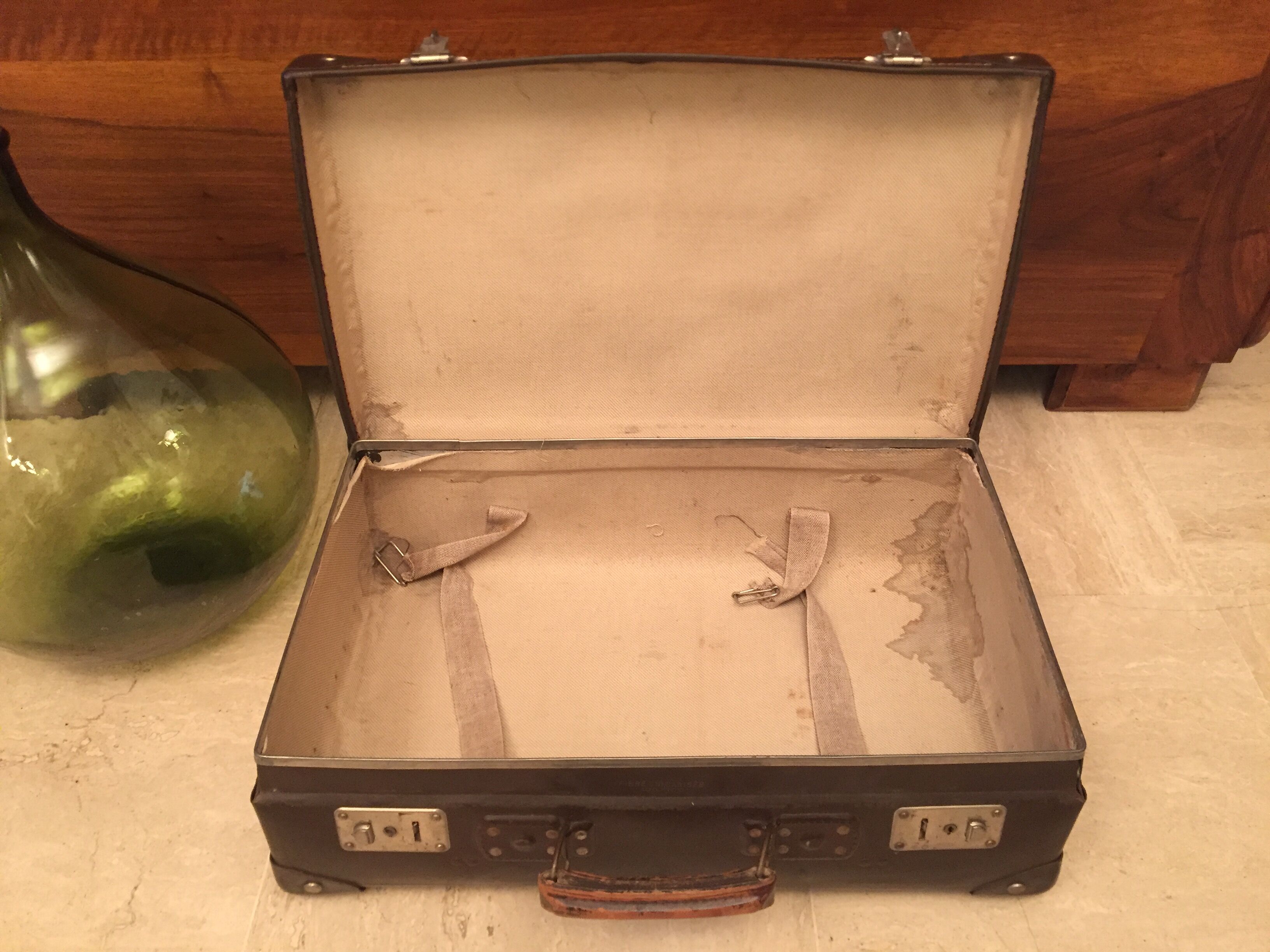 Old vintage 1950 cardboard suitcase