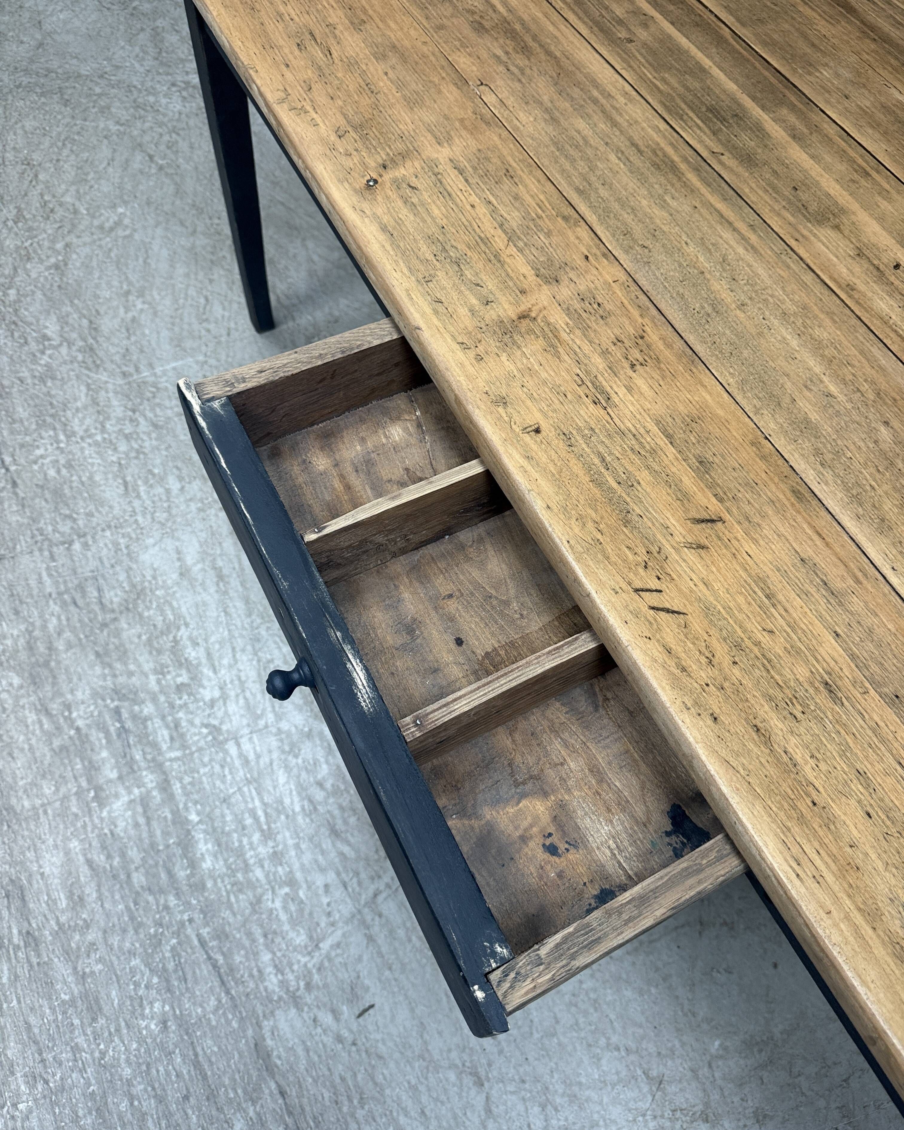 Farm table with black patinated legs (renovated)
