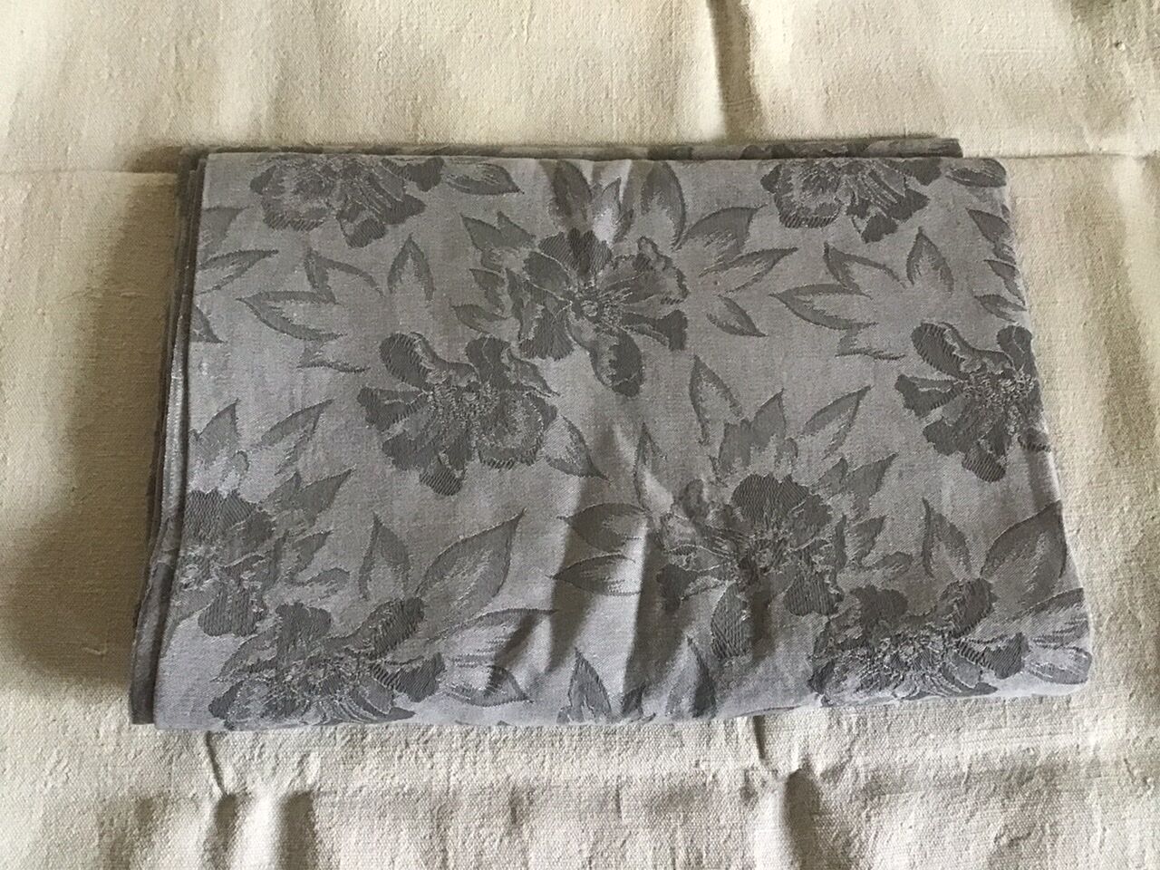 Long country tablecloth