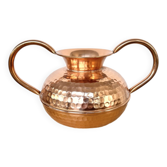 Villedieu 20th century hammered copper pot vase with handles