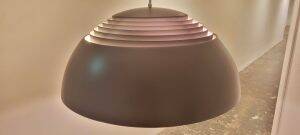 Suspension AJ Royal 500 en brun-gris, A. Jacobsen L. Poulsen