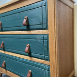 Chest of drawers in chene