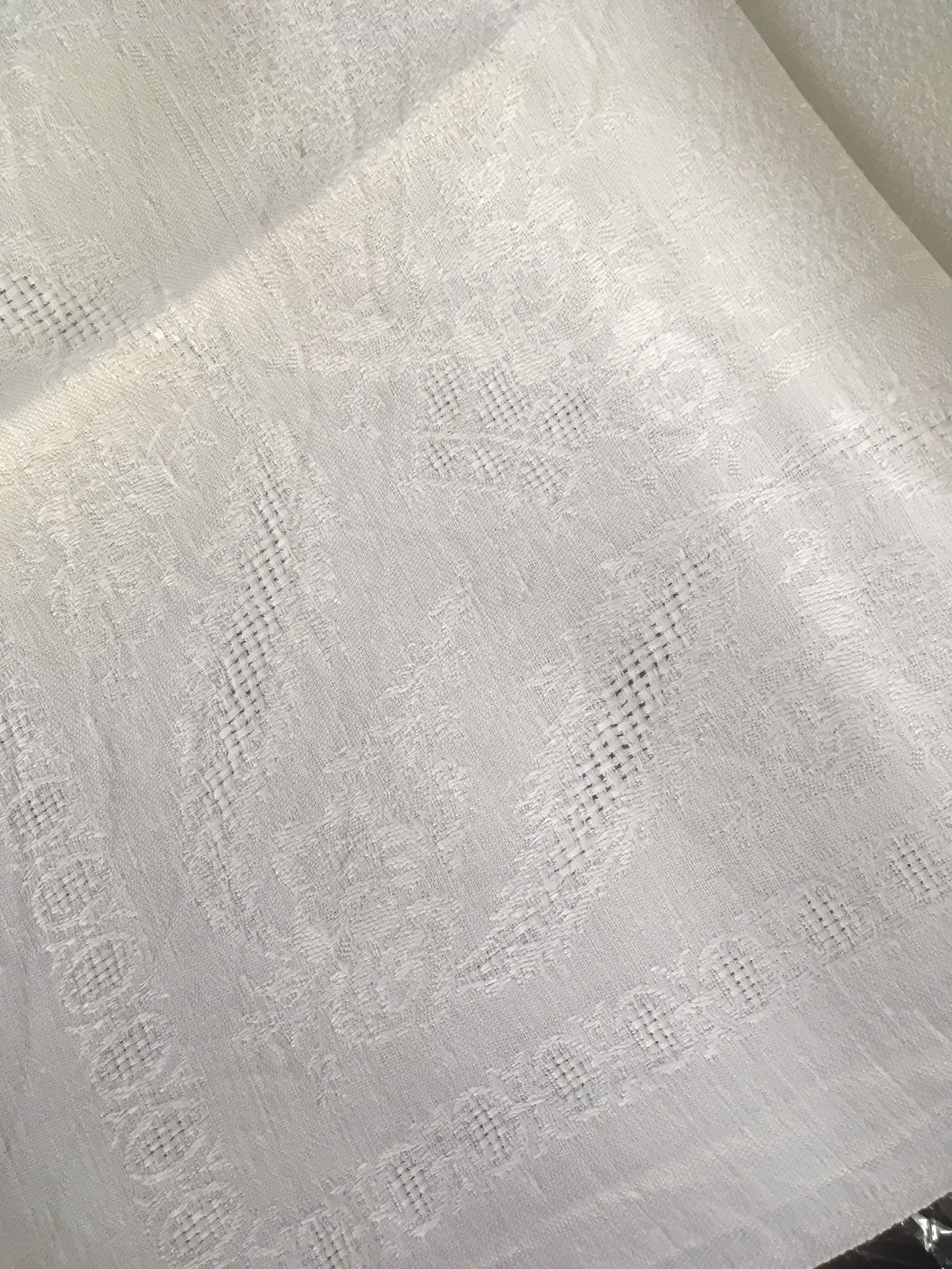 6 old damask linen napkins.