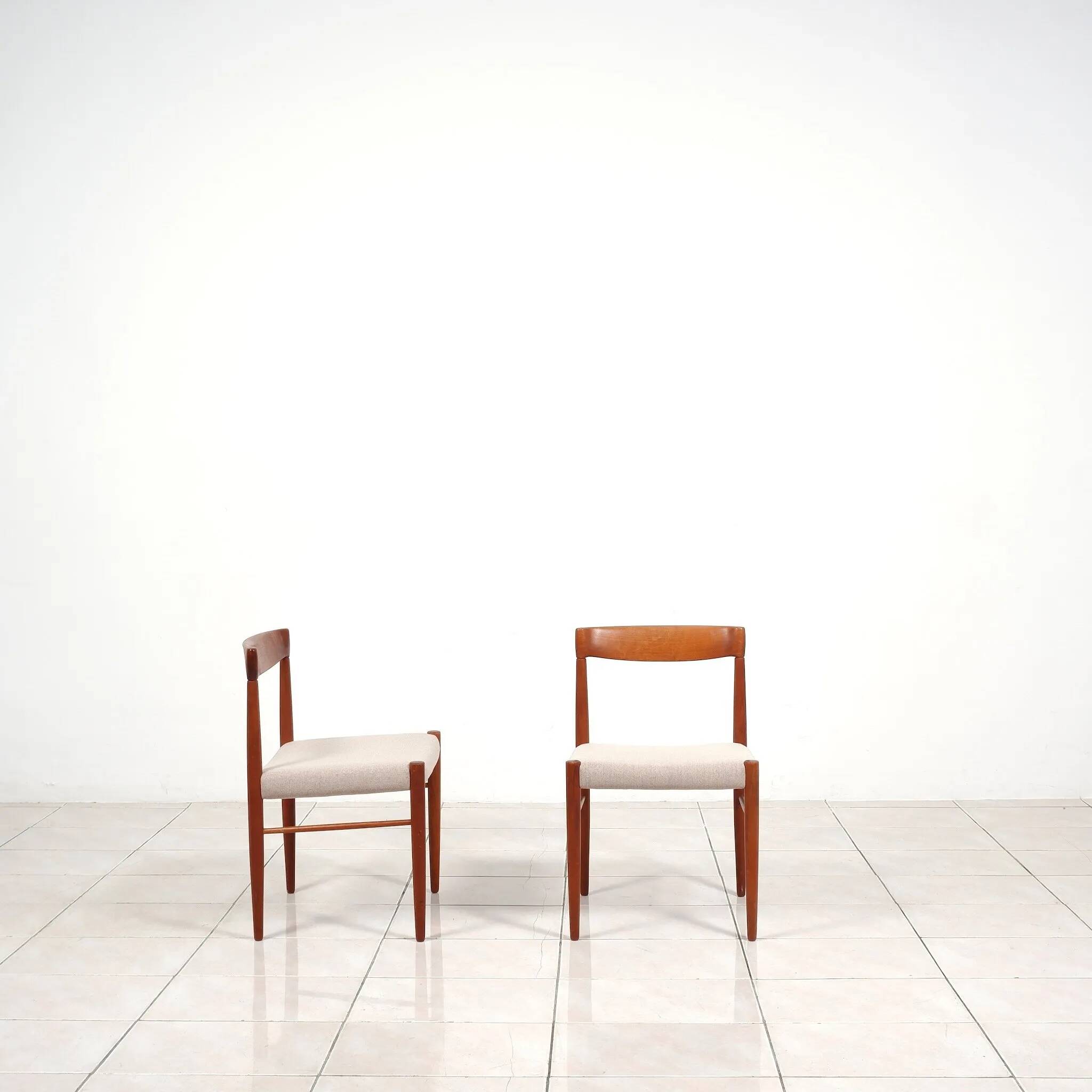 2 chaises de salle à manger en teck par HW Klein pour Bramin Mobler