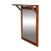 Miroir en teck danois avec étagère pour chapeaux des années 1960.