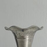 Vase soliflore en métal