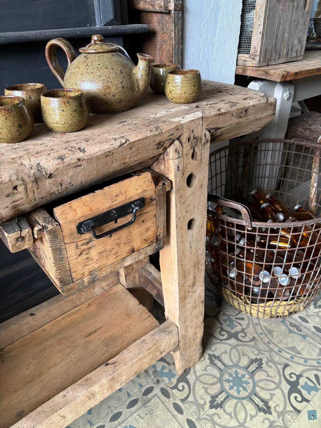 Carpenter's workbench