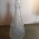 Vase en verre moulé pressé satiné art déco