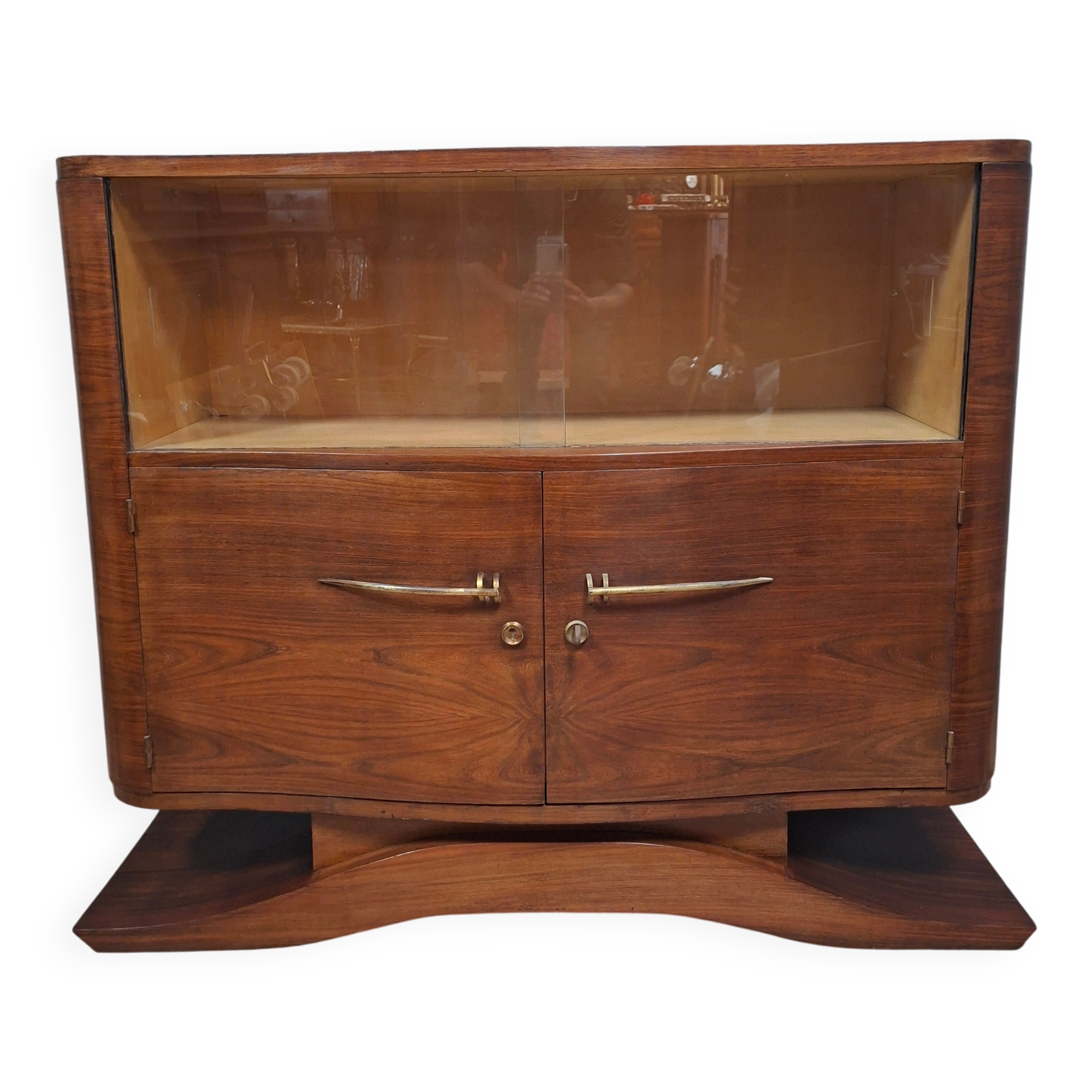 Buffet / Vitrine Art Déco en placage de noyer – Vers 1930
