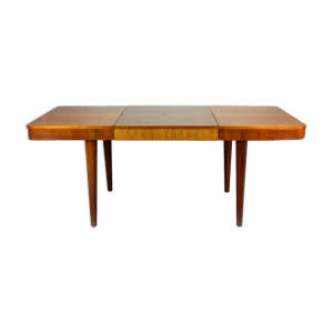 Table à manger pliante en noyer par Jind?ich halabala pour UP zavody, années 1940