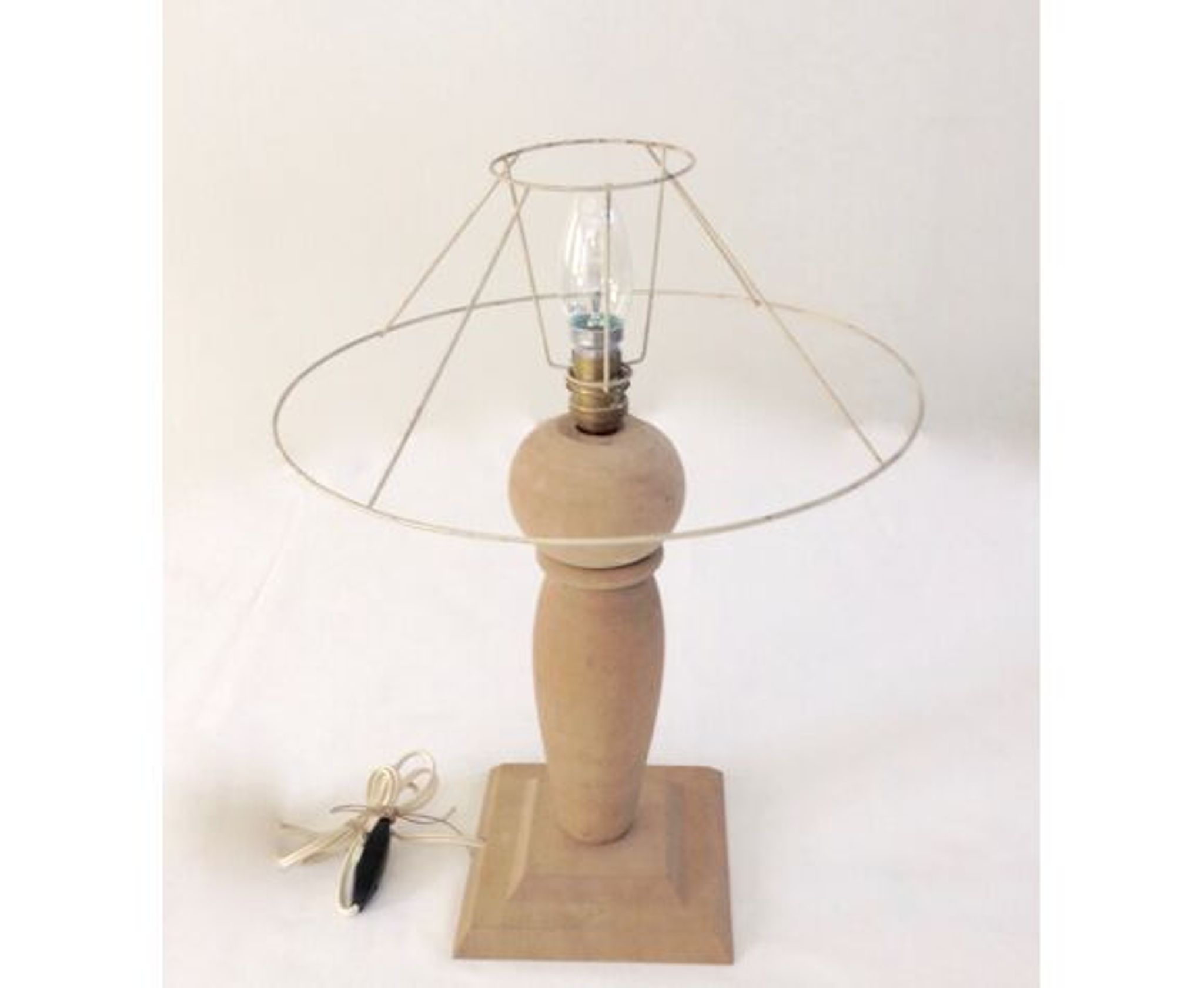 Product BHV Wooden lamp foot middle XXth.