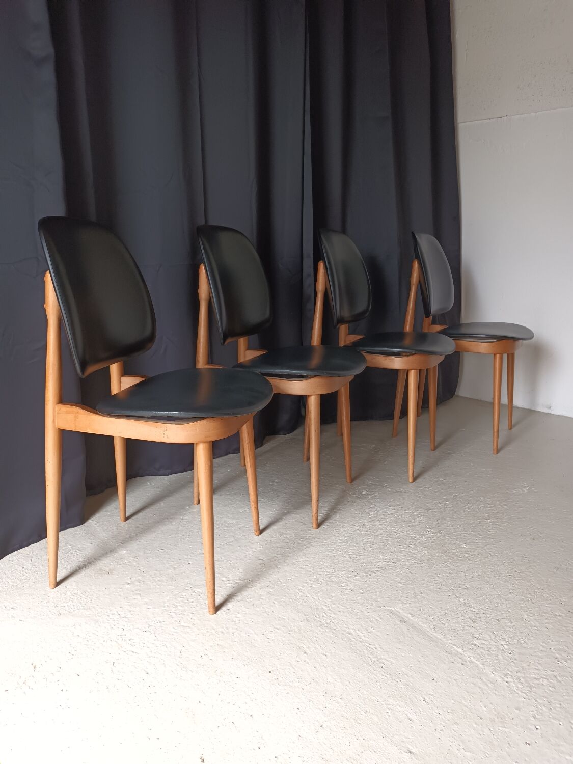 Baumann Pégase chairs