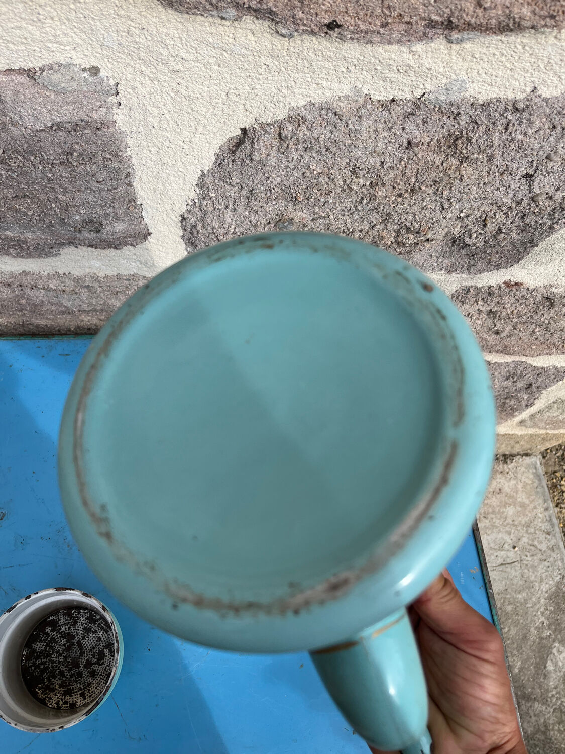 Enamelled coffee maker