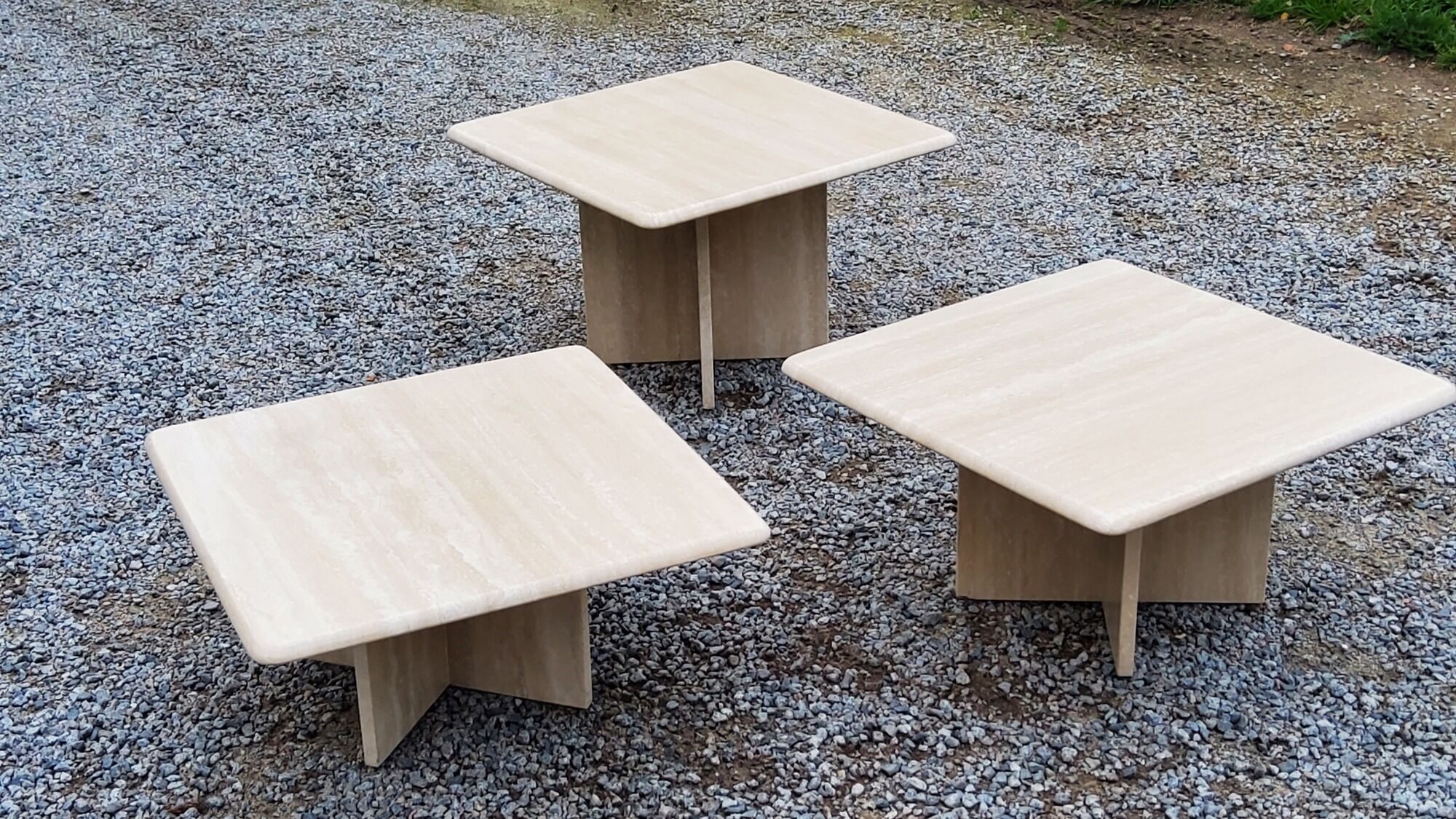 Set of 3 travertine trundle coffee tables from the 70s