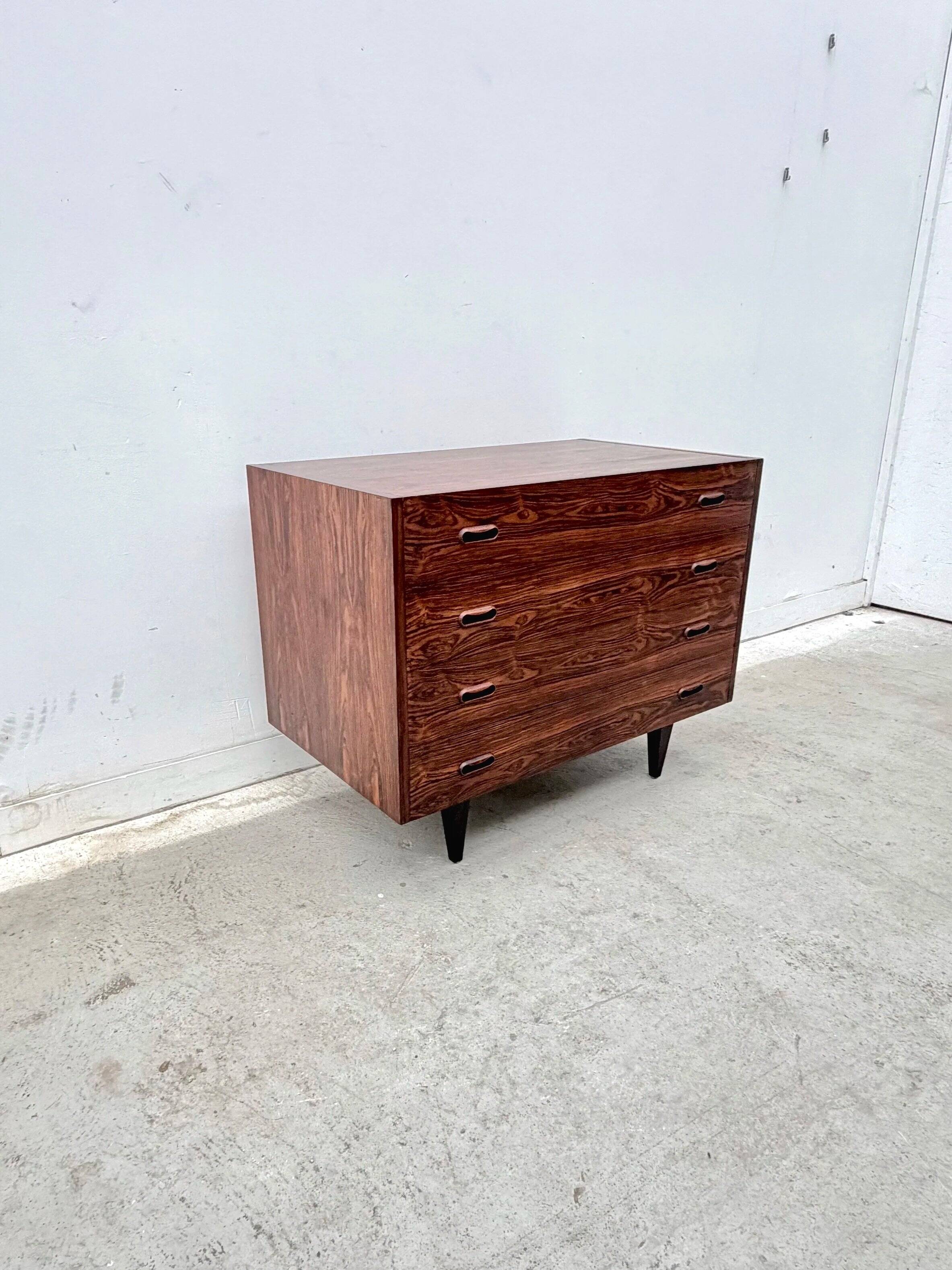 Commode scandinave en palissandre, 1960