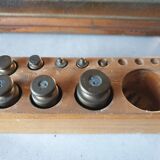 Old scale