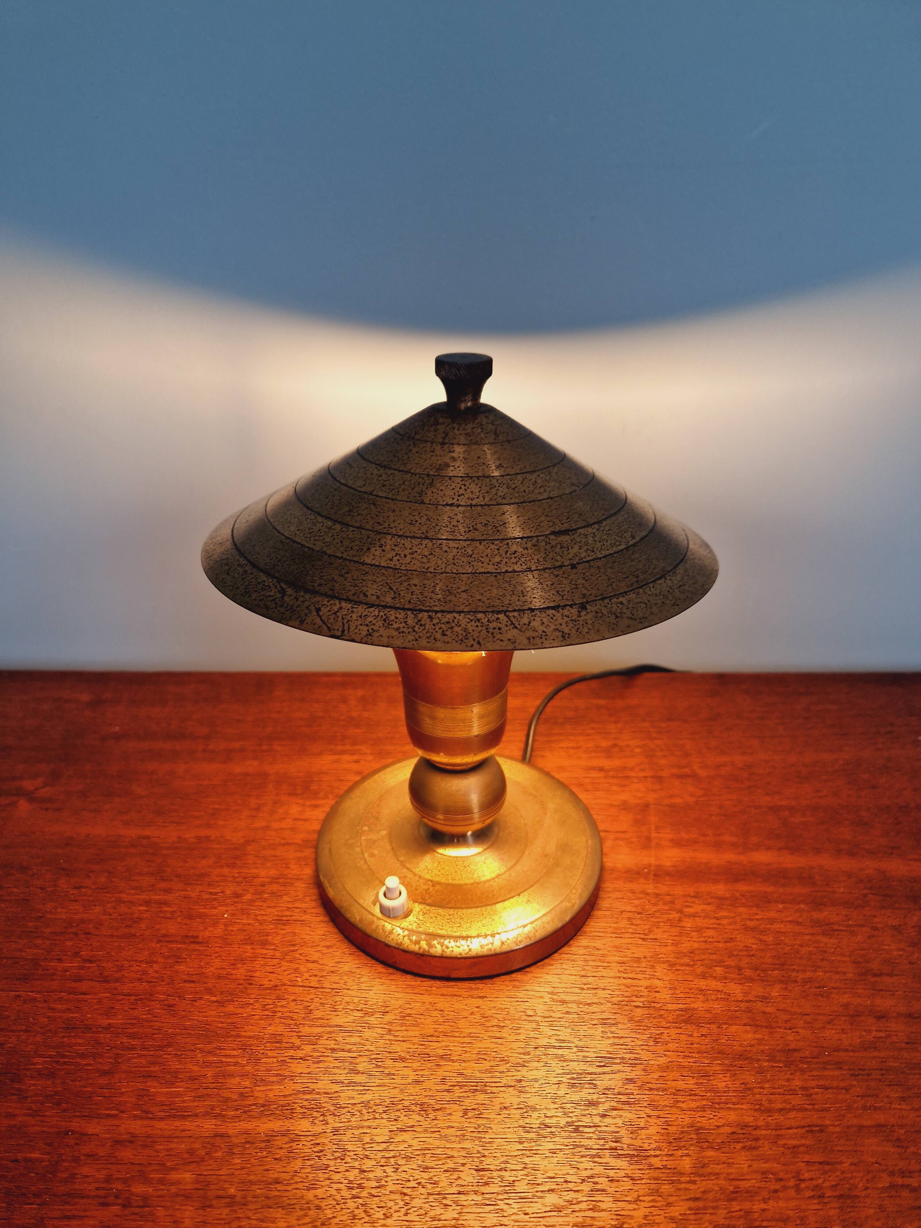 Lampe Art Déco en laiton, années 1920-30