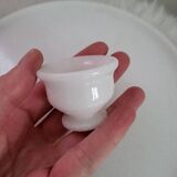 Small white jade service