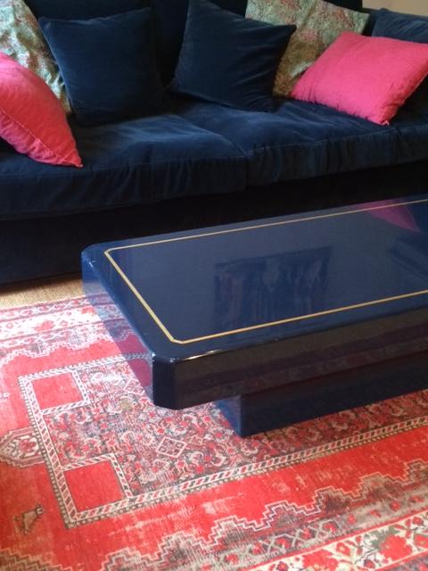 Elegant table low 70's