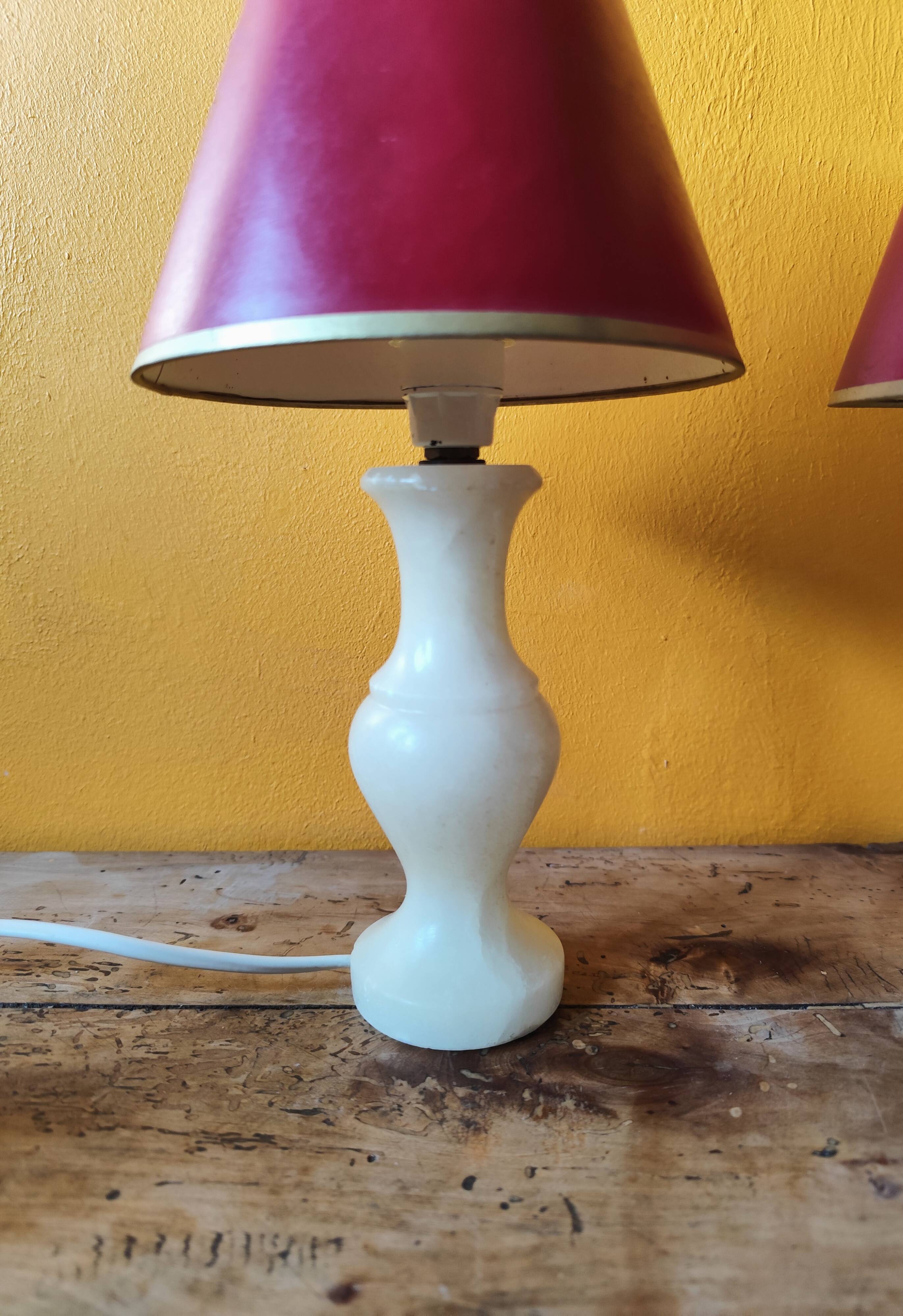 Lampe en pierre marbrée  beige -  lampe albâtre
