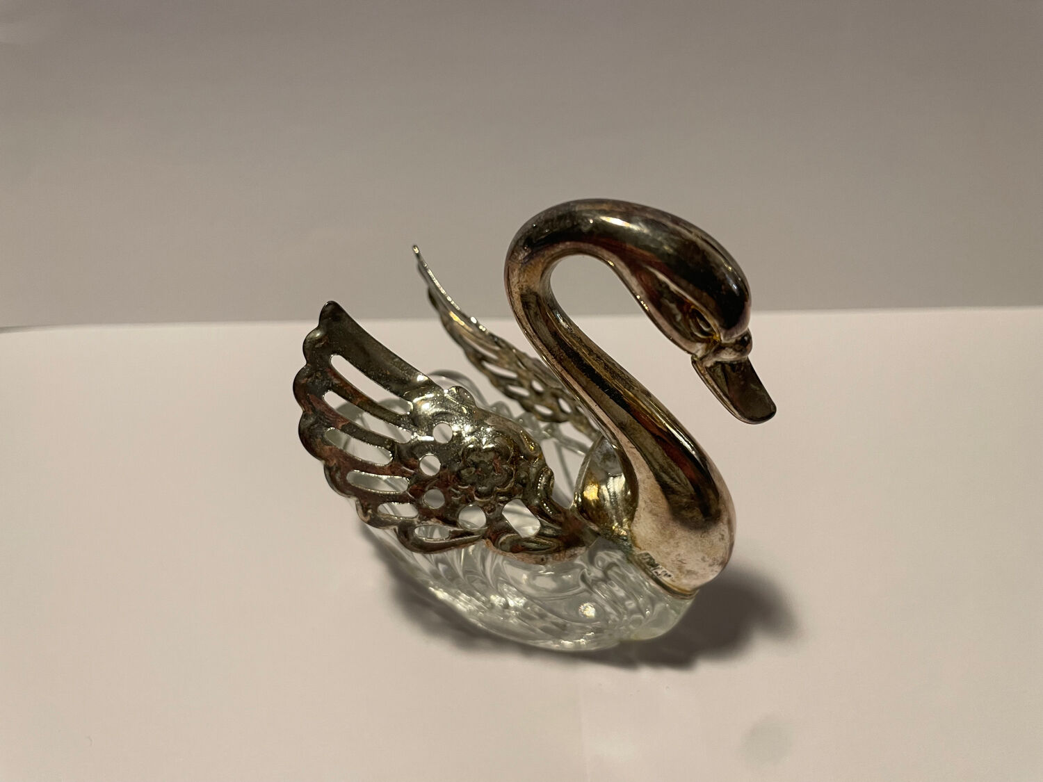 Crystal salt cellar / silver in the shape of a swan