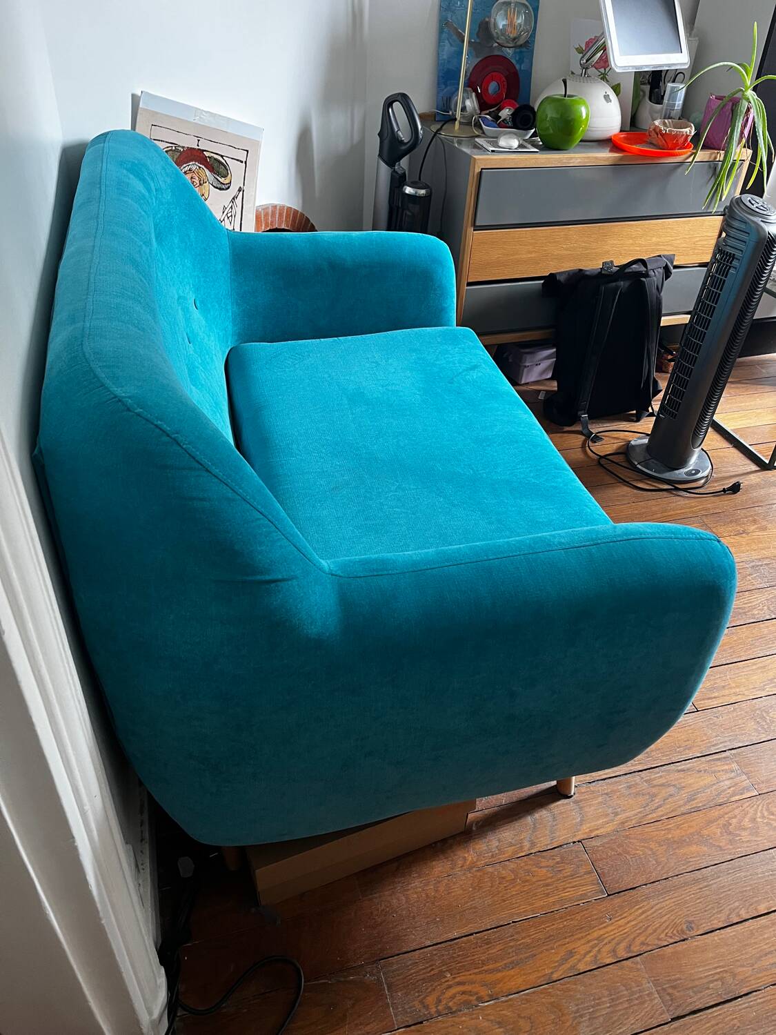 Two-seater sofa