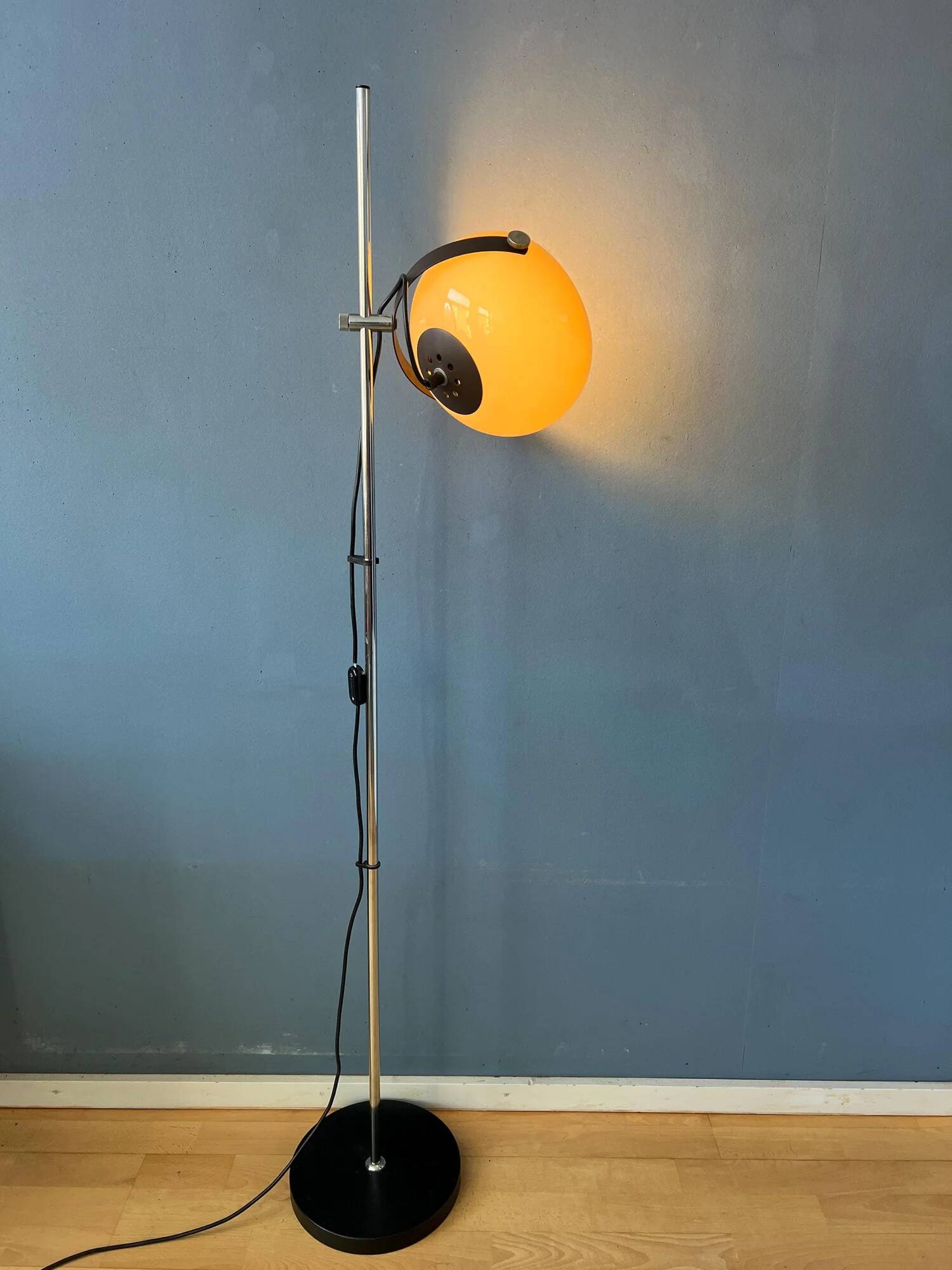 Lampadaire champignon vintage Herda space age