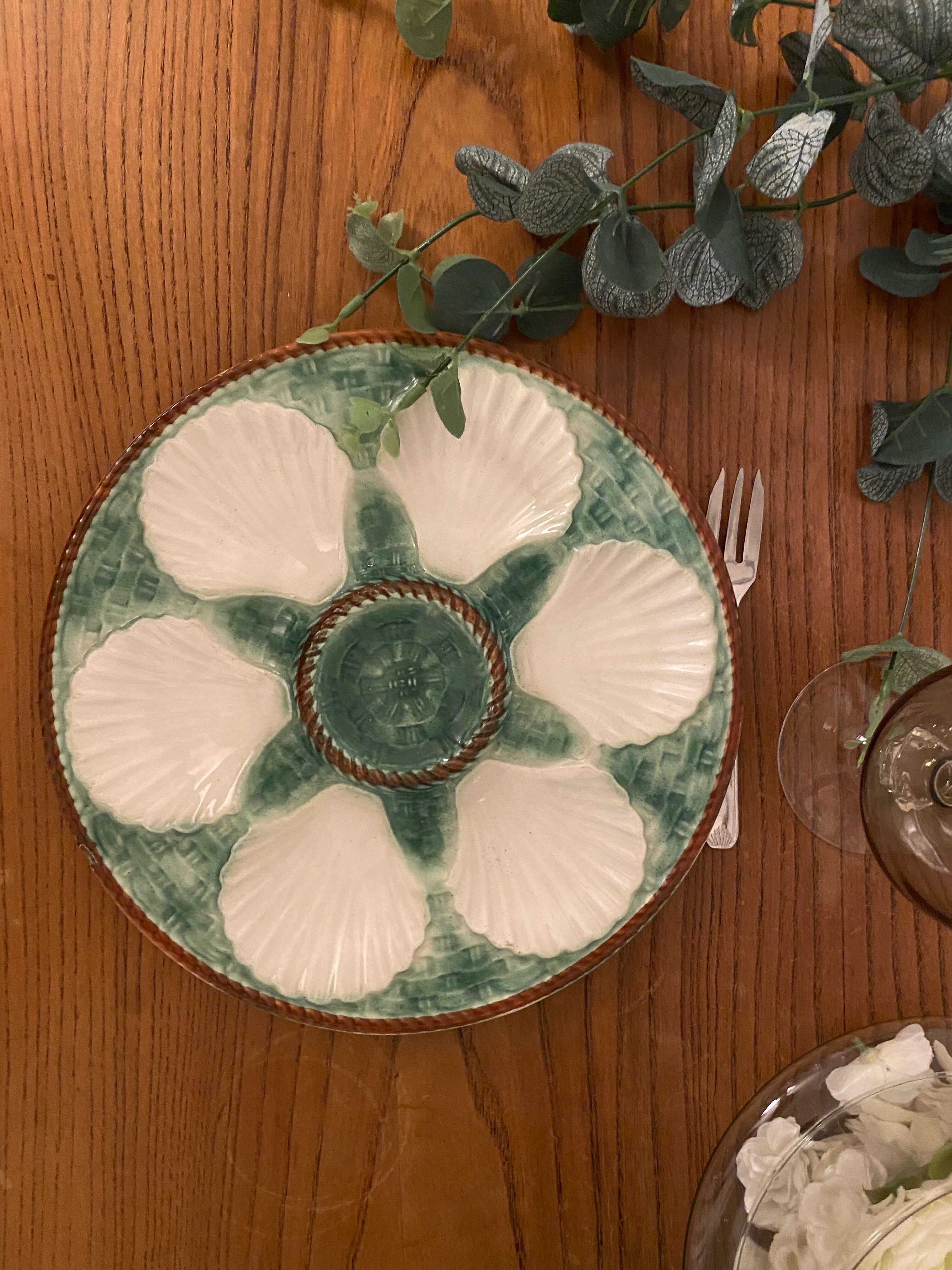 Longchamp oyster plate
