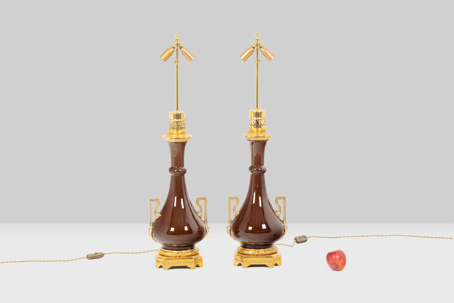 Pair of lamps in porcelain and bronze circa 1880